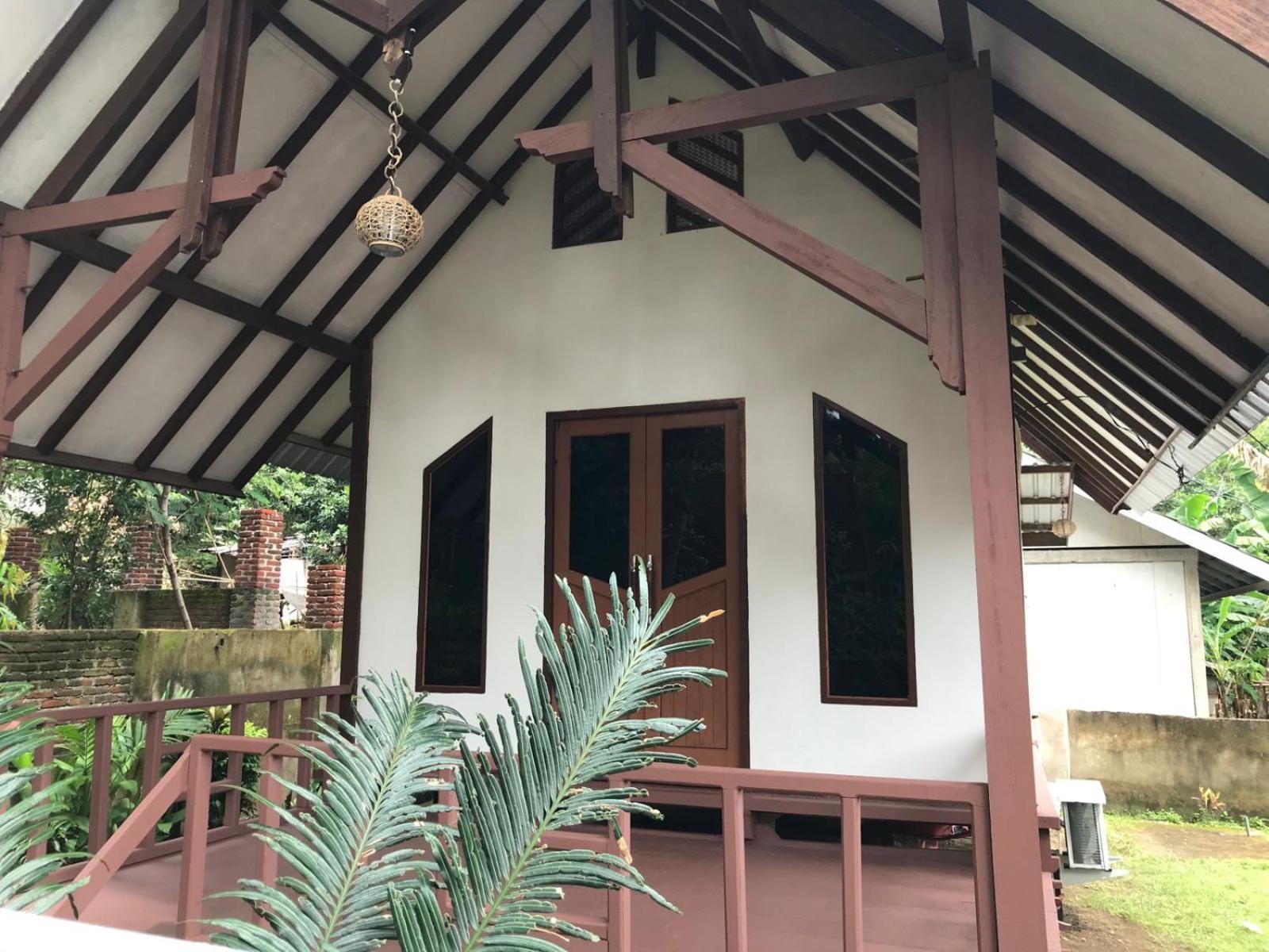 Kevin House Hotel Tanjung  Eksteriør billede